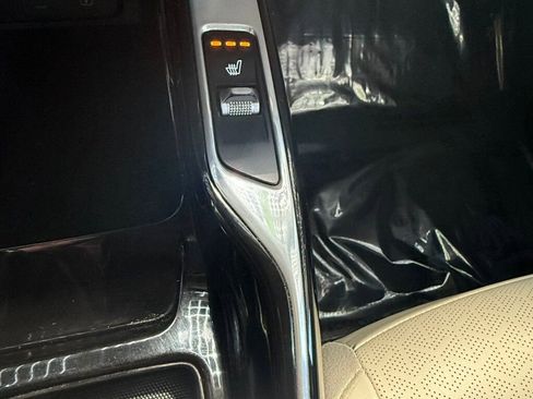 Used 2023 Kia Sorento SX FWD image 30