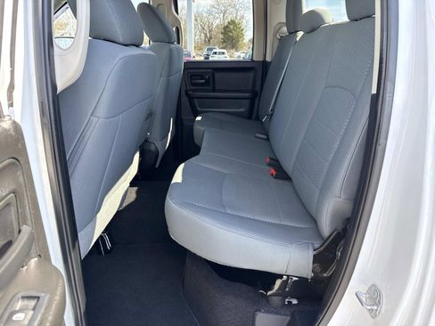 Used 2019 RAM 1500 Express w/ Express Value Package image 26