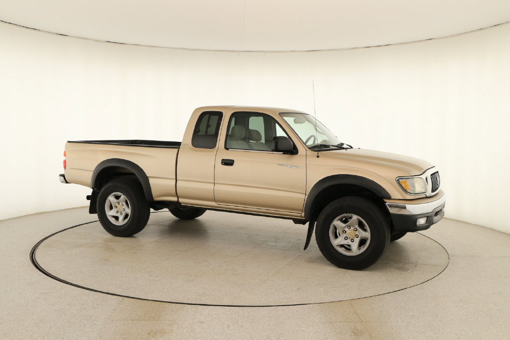 Used 2004 Toyota Tacoma PreRunner w/ Convenience Pkg RWD image 9