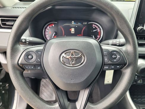 Used 2024 Toyota RAV4 LE image 30