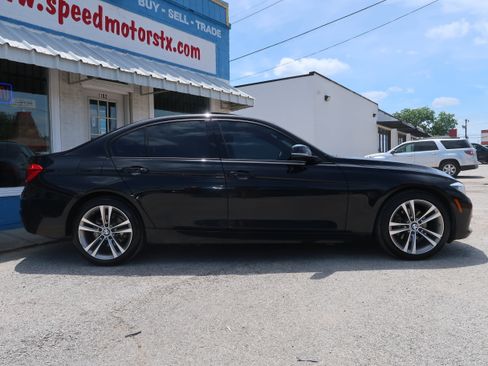 Used 2016 BMW 328i Sedan RWD image 4