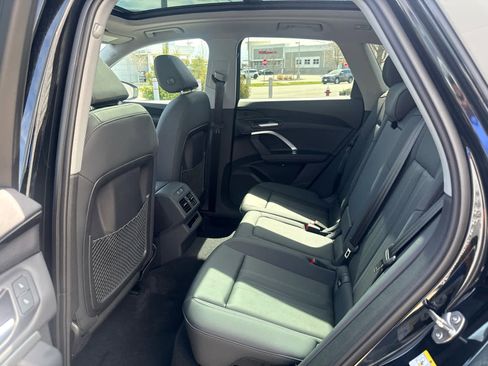 Certified 2025 Audi Q5 Premium w/ Convenience Package AWD/4WD image 17