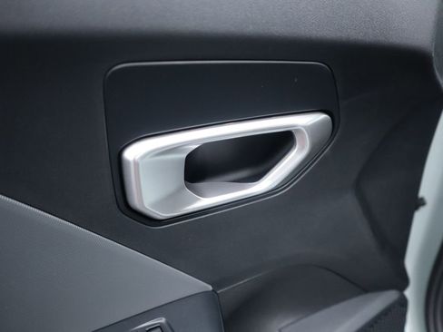 New 2025 Kia K4 LXS image 20