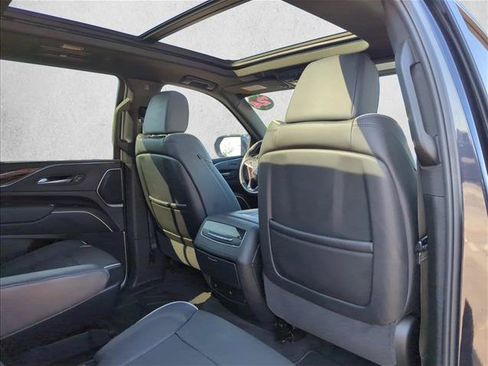 Used 2024 Cadillac Escalade Premium Luxury w/ LPO, Floor Liner Package AWD/4WD image 21