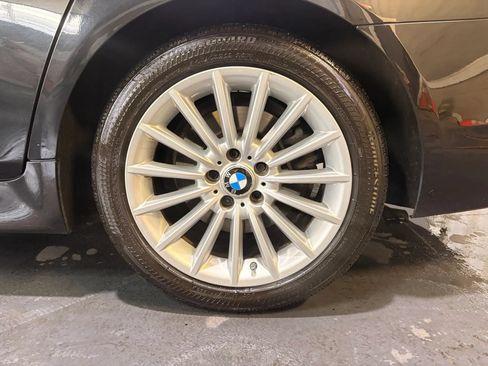 Used 2013 BMW 535i xDrive Sedan AWD/4WD image 32