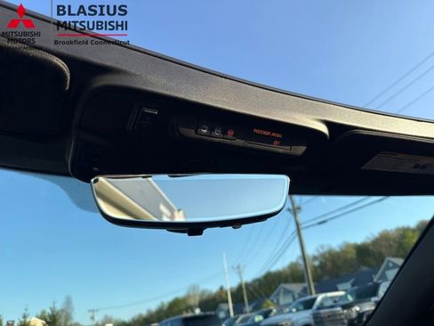 Used 2020 Chevrolet Camaro SS RWD image 33