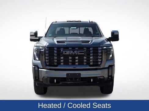 Used 2024 GMC Sierra 2500 Denali Ultimate w/ Max Trailering Package AWD/4WD image 11