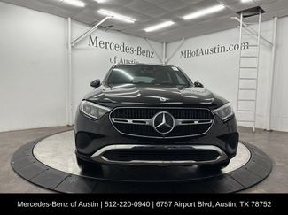 Used 2023 Mercedes-Benz GLC 300 video 2