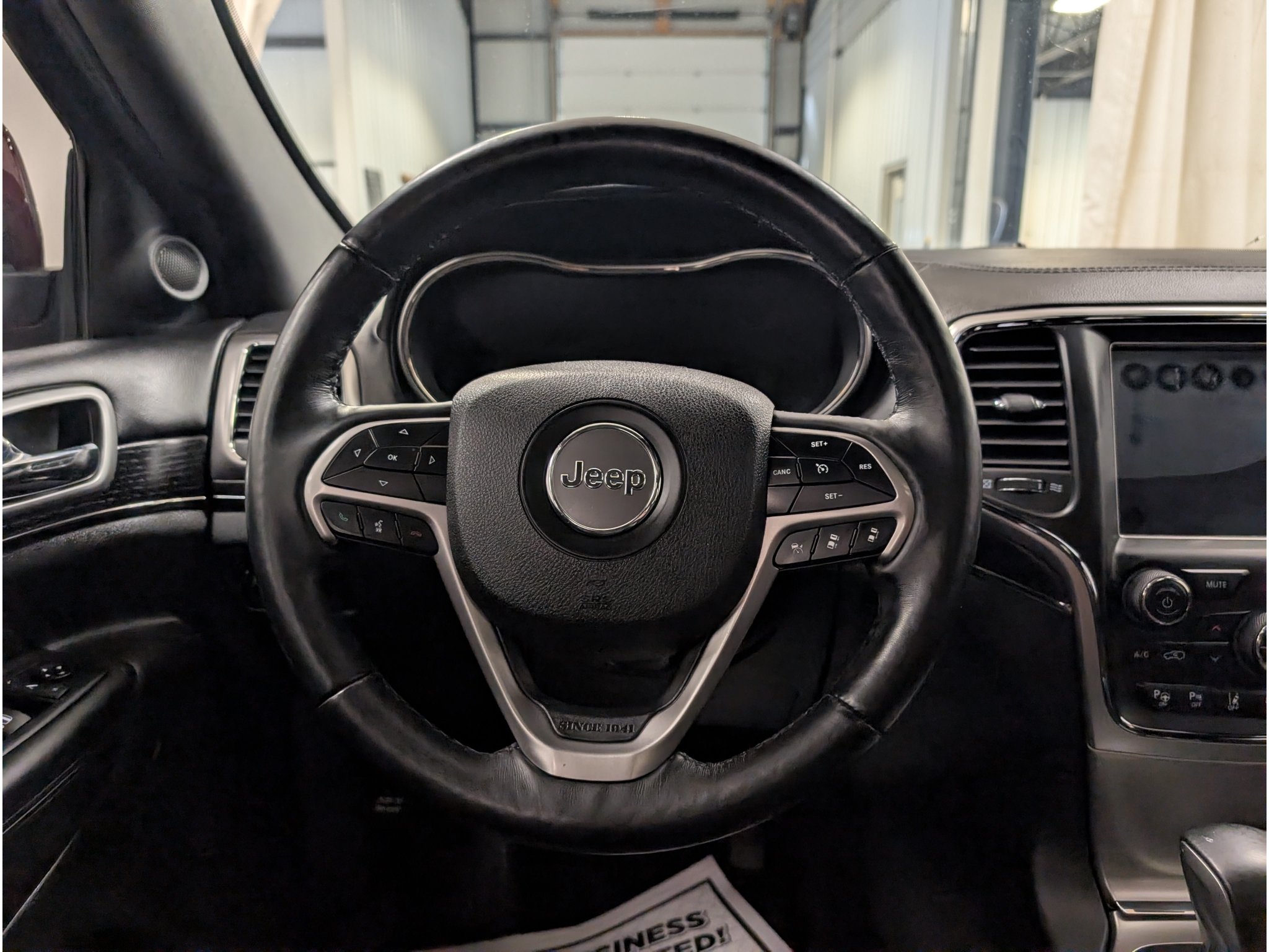 Used 2018 Jeep Grand Cherokee High Altitude AWD/4WD image 11