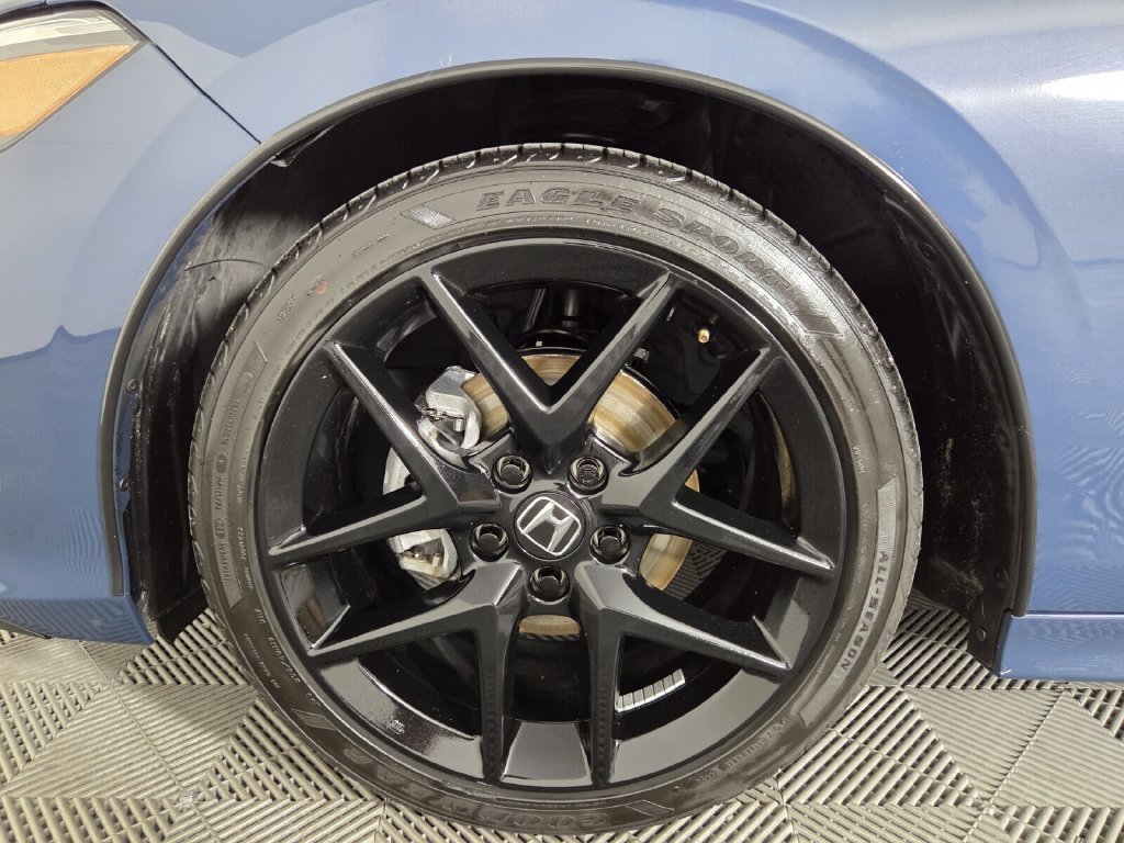 Used 2025 Honda Civic Sport image 7