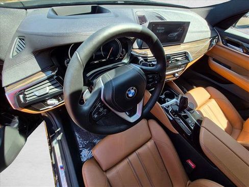 Used 2018 BMW 640i Gran Turismo xDrive AWD/4WD image 10