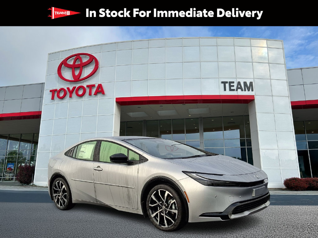 New 2026 Toyota Prius Plug-In Hybrid FWD image 1