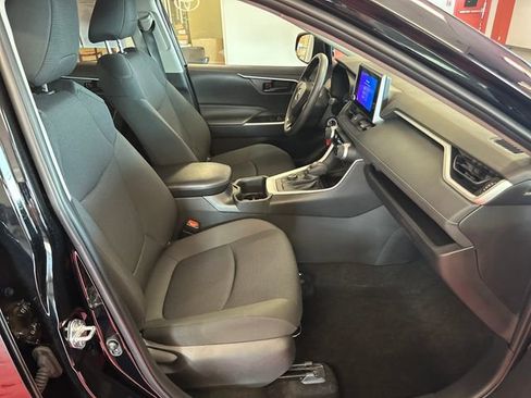 Certified 2024 Toyota RAV4 LE AWD/4WD image 16