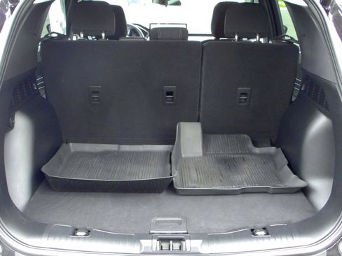 Used 2023 Ford Escape Active w/ Tech Pack #1 AWD/4WD image 28