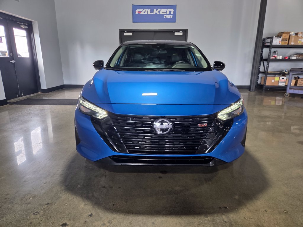 Used 2025 Nissan Sentra SR w/ SR Premium Package FWD image 2
