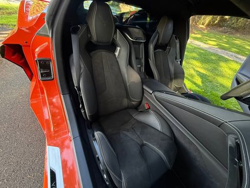 Used 2020 Chevrolet Corvette Stingray Preferred Cpe w/ 2LT Preferred Equipment Group image 32