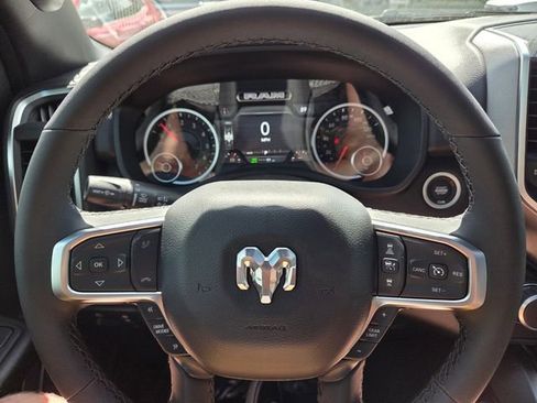New 2026 RAM 1500 Big Horn AWD/4WD image 33