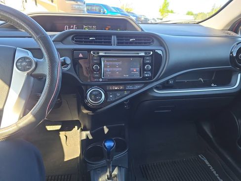 Used 2015 Toyota Prius C Four FWD image 23