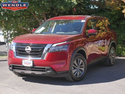 Certified 2024 Nissan Pathfinder SV