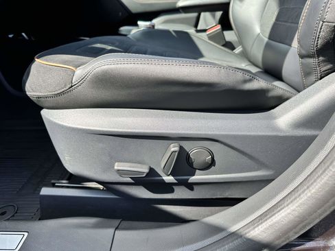 Used 2021 Ford Mustang Mach-E GT image 12