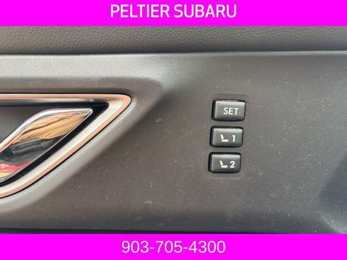 Used 2024 Subaru Ascent Limited w/ Technology Package image 9