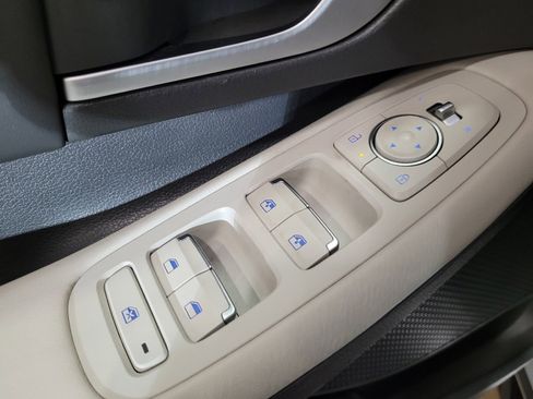 Used 2025 Hyundai Sonata SEL FWD image 27