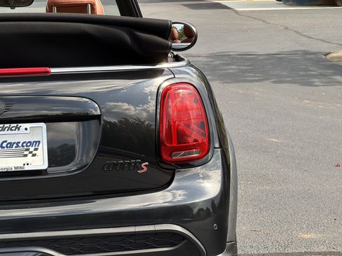 Used 2024 MINI Cooper S FWD image 19