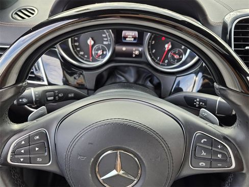 Used 2018 Mercedes-Benz GLS 550 4MATIC image 28