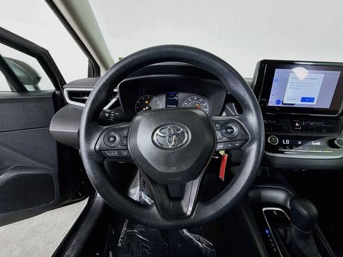 Used 2024 Toyota Corolla LE FWD image 13
