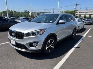 Used 2018 Kia Sorento EX FWD video 1