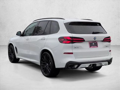 New 2026 BMW X5 xDrive40i w/ M Sport Package image 9