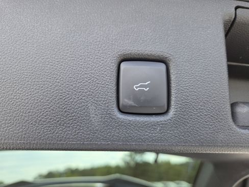 Used 2024 Ford Escape ST-Line w/ Equipment Group 301A FWD image 22