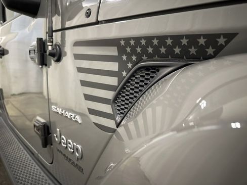 Used 2019 Jeep Wrangler Unlimited Sahara image 41