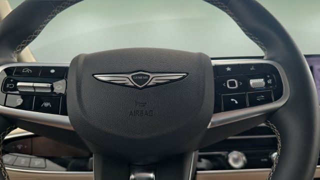 Used 2026 Genesis GV70 2.5T Select AWD/4WD image 18