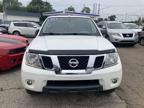 Used 2018 Nissan Frontier SV w/ Value Truck Package image 3