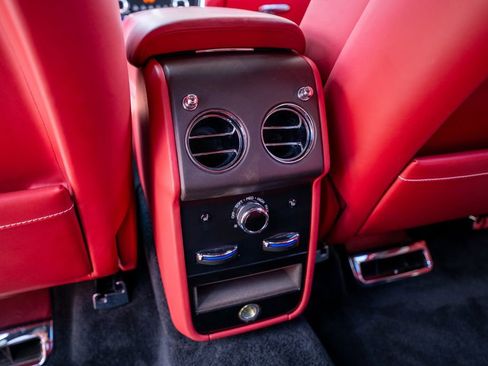 Used 2022 Rolls-Royce Cullinan AWD/4WD image 51