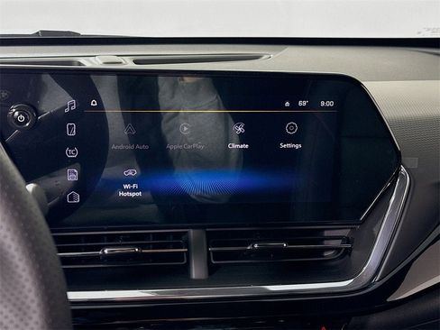 New 2026 Chevrolet Trax RS w/ Driver Confidence Package image 9