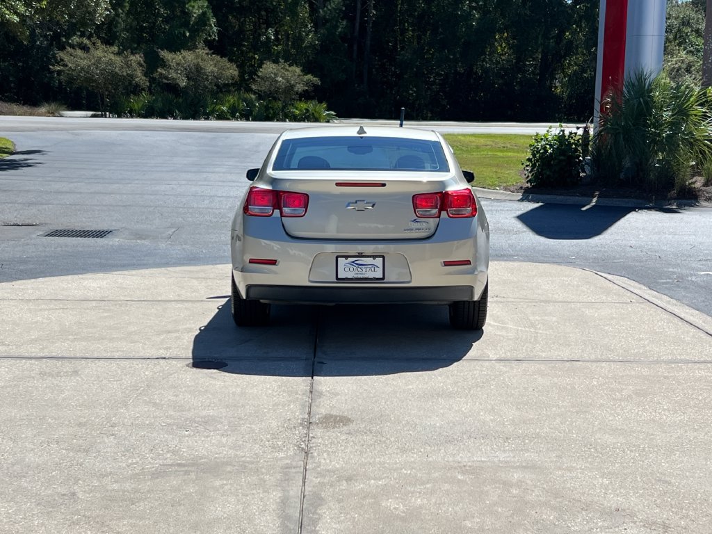 Used 2014 Chevrolet Malibu LT w/ Power Convenience Package FWD image 12