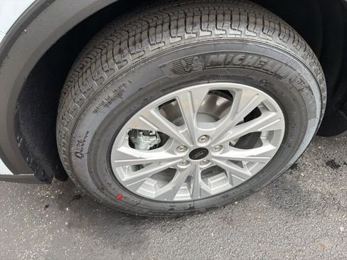 New 2026 Ford Escape Active image 2