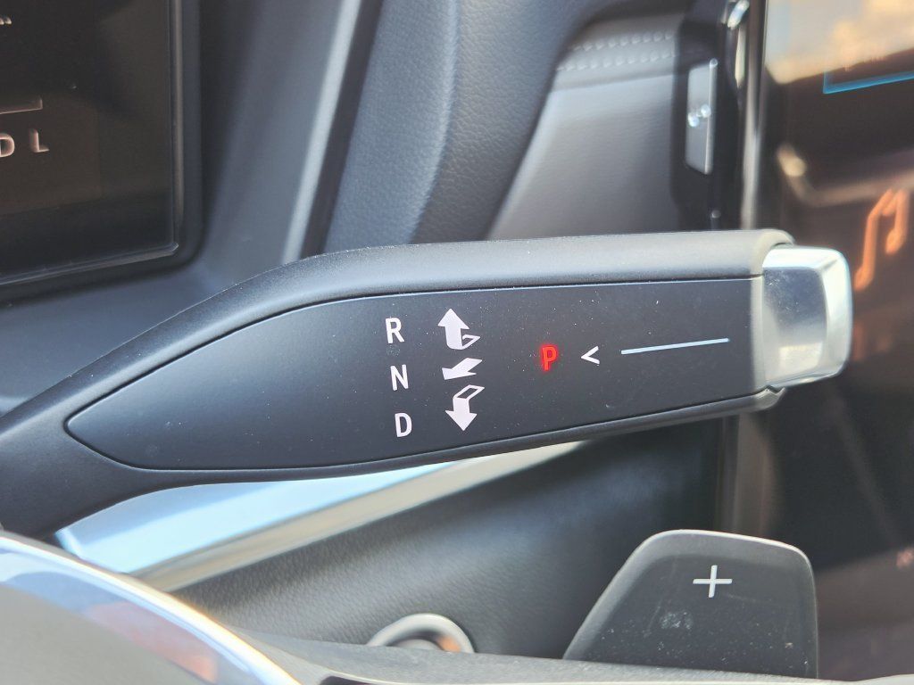Used 2025 GMC Terrain Elevation w/ Black Edition AWD/4WD image 20