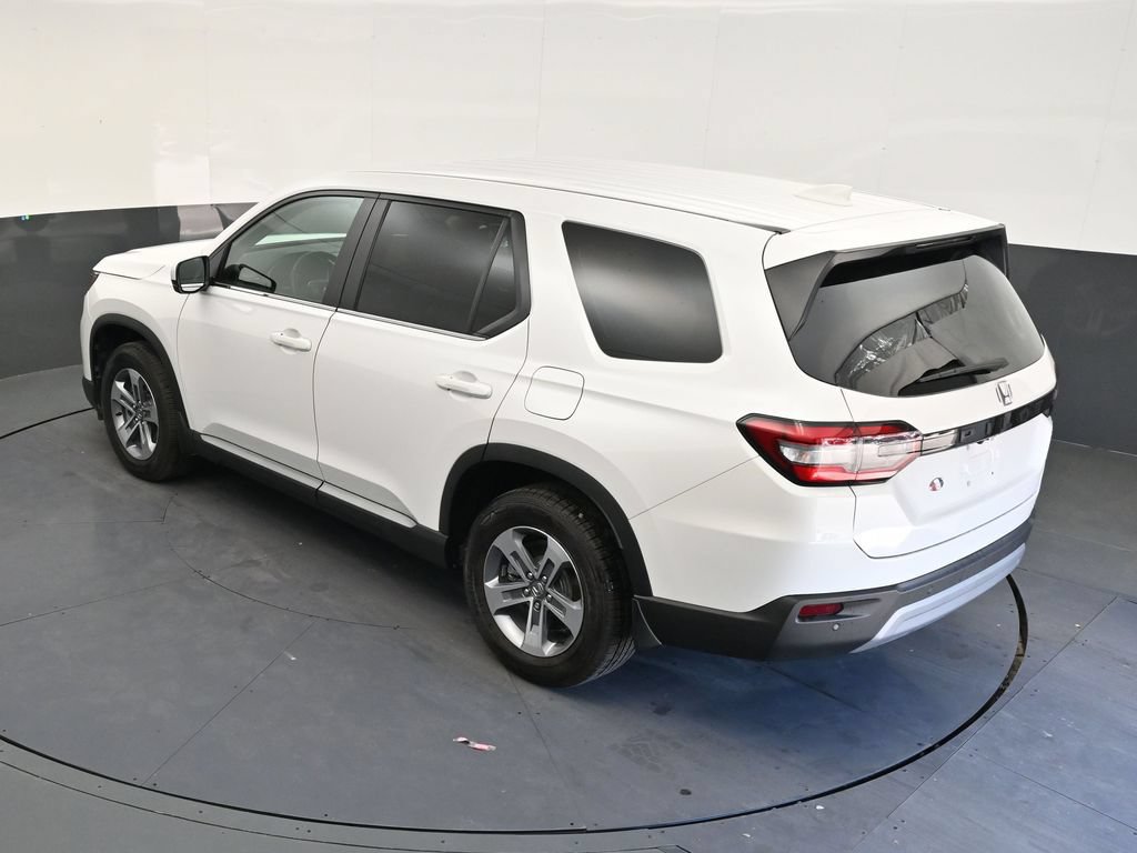 Used 2025 Honda Pilot EX-L image 14