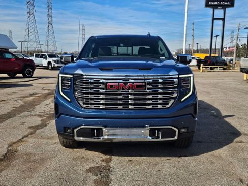 New 2026 GMC Sierra 1500 Denali image 9