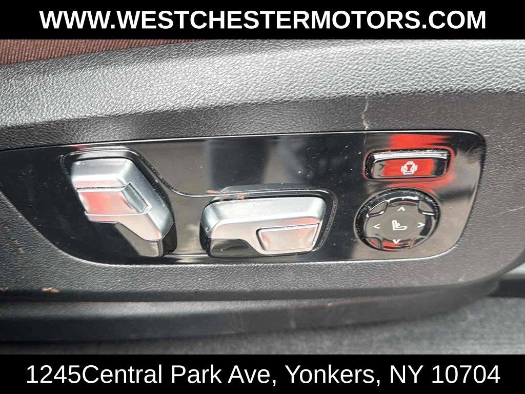 Used 2020 BMW X5 M50i w/ Premium Package AWD/4WD image 15