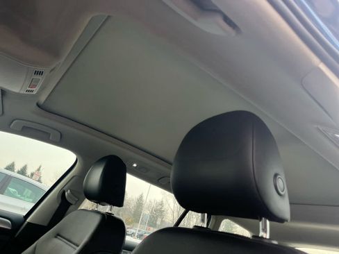 Used 2016 Volkswagen Golf SE image 10