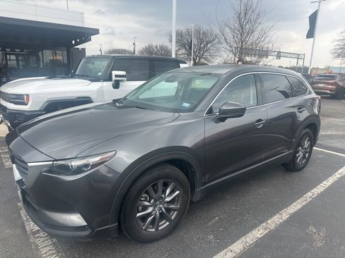 Used 2023 MAZDA CX-9 Touring image 2