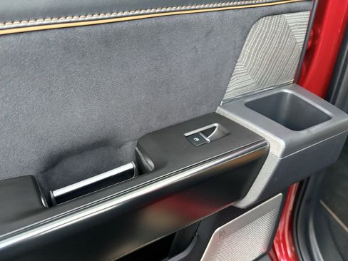 Used 2024 Ford F350 Platinum image 26