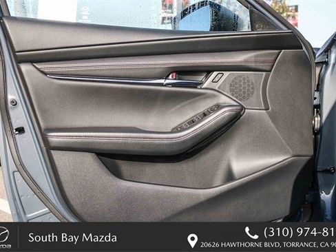 New 2026 MAZDA MAZDA3 Carbon image 24