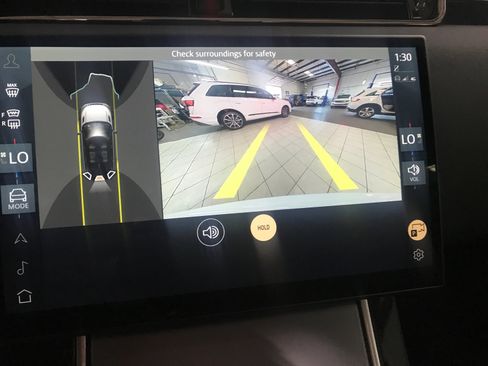 Used 2024 Land Rover Range Rover Evoque S image 21