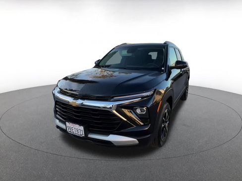 Used 2025 Chevrolet TrailBlazer LT image 7