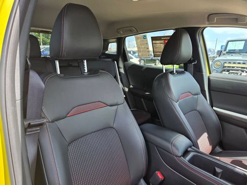 Used 2025 Nissan Kicks SR FWD image 29